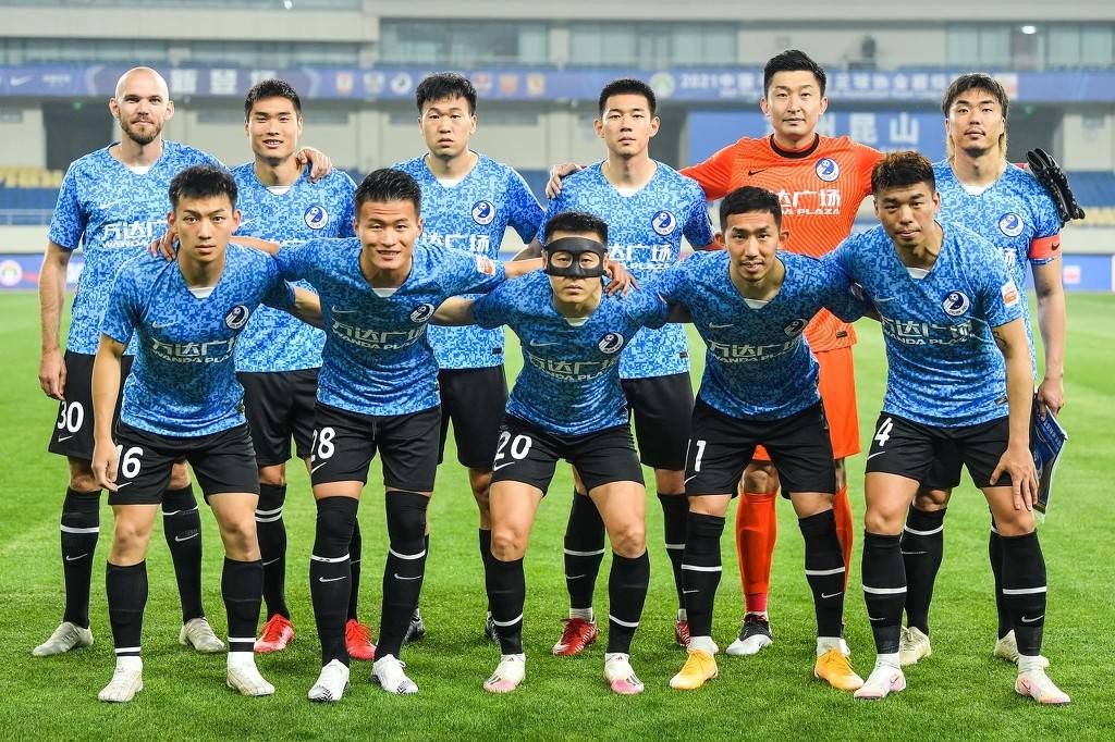 懂球帝12周年120大瞬间半决赛：梅西PK格策，武磊PK于大宝