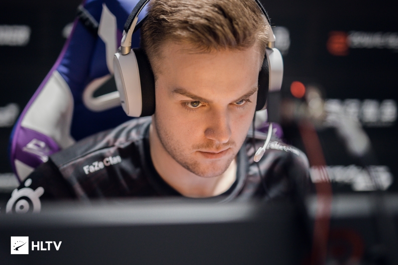 LCK今日焦点赛：Deft队 vs Faker队，谁能带领队伍进入下轮